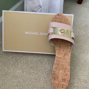 Michael Kors Ladies Warren Pink Cork Platform Slides - Brand New - Size 9.5